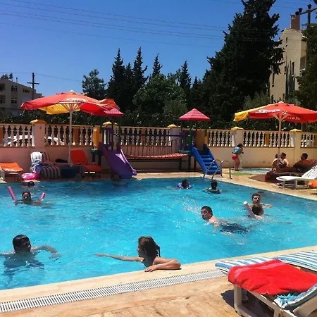 Hotel de apartamente Irem 3*
