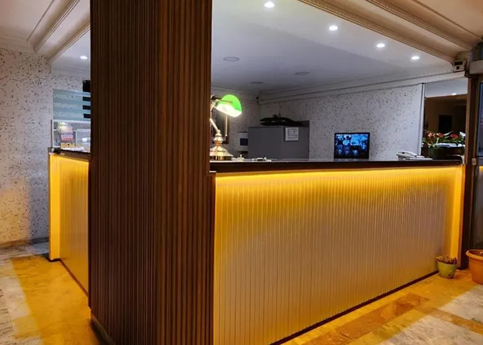 アパートホテル Irem 3*