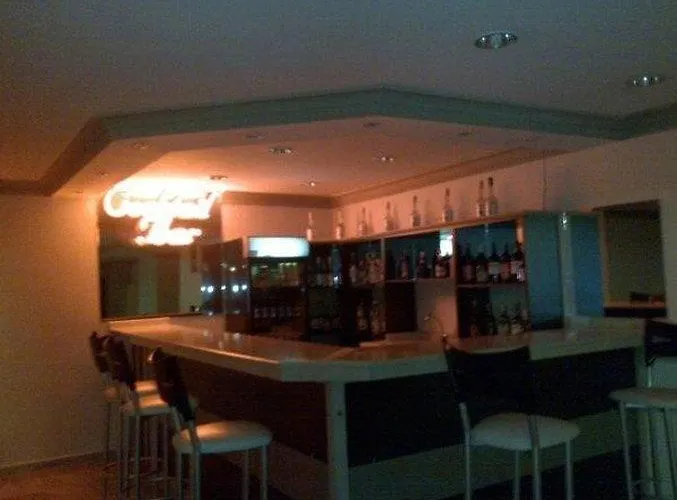 Irem アパートホテル